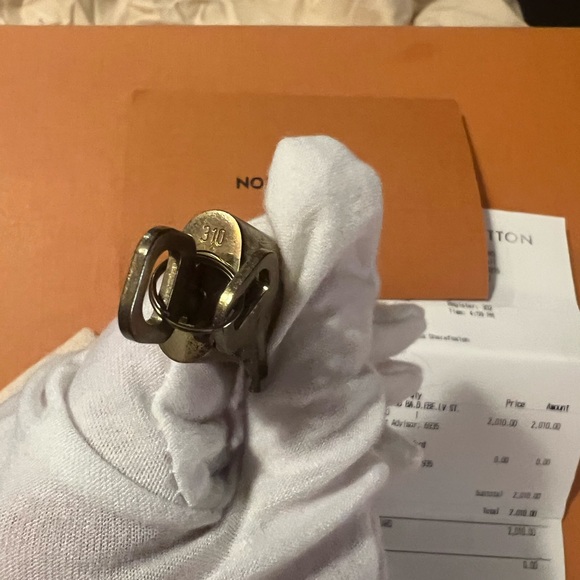 Louis Vuitton Limited Edition Damier Ebene Patches Speedy Bandouliere 30 Satchel - Picture 12 of 15